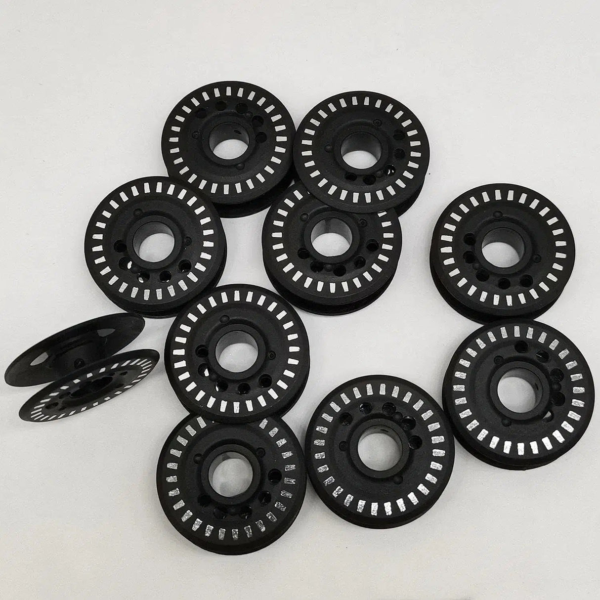 BERNINA Bobbins for 830 & 820 #0322955000 - view 2