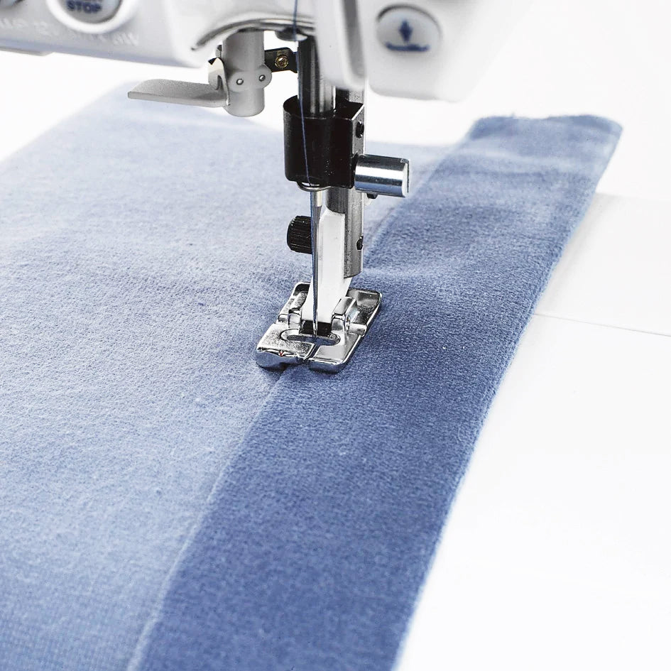HUSQVARNA VIKING Left Edge Top Stitch Foot (Groups 1-8/D) | #4127842-45