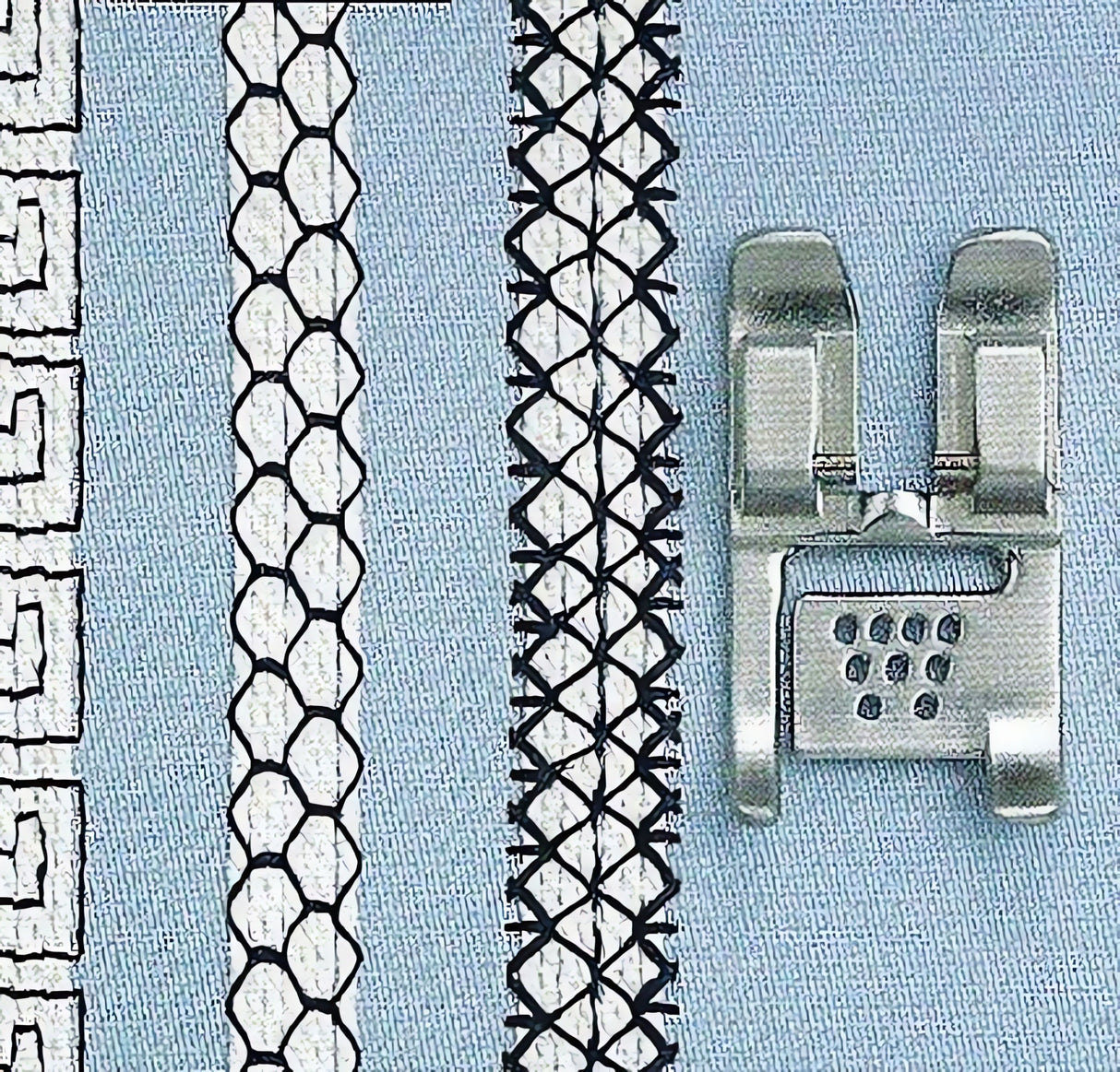 PFAFF 7/9-Hole Cord Foot (IDT System) for Groups B-L | #820608096